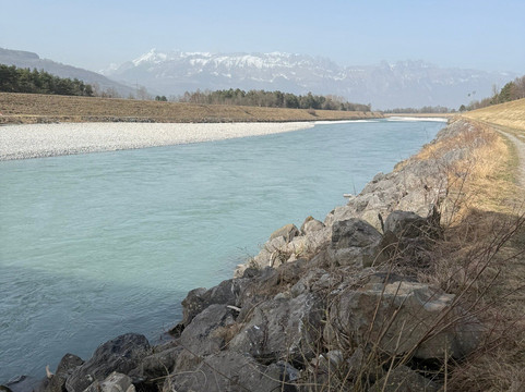 Alte Rheinbrücke Vaduz-Sevelen-瓦杜兹必去景点