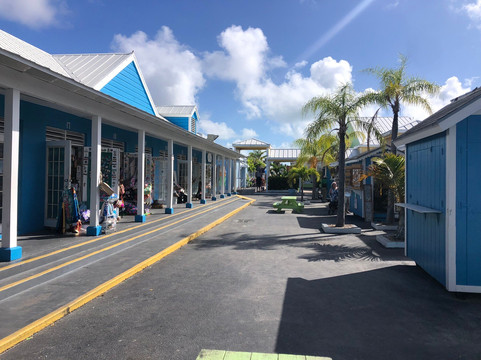 卢卡亚港口集市-弗里波特必去景点