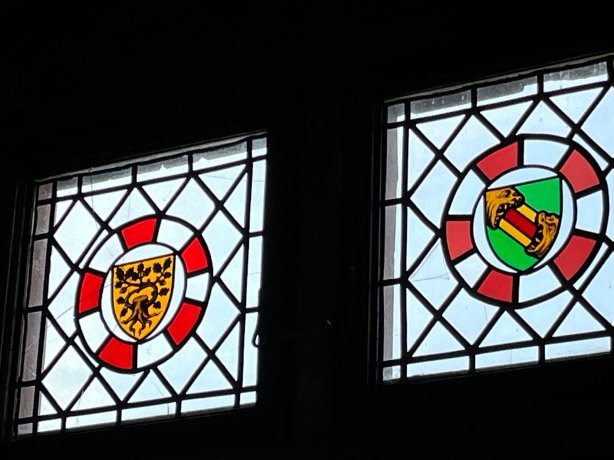 帕沃内城堡酒店-官方