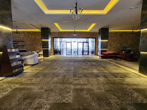 萨法索尔贡热能酒店主图