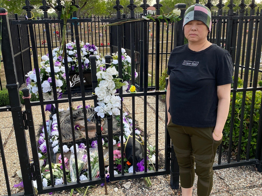 The Grave of Selena Quintanilla-Perez-科珀斯克里斯蒂市必去景点