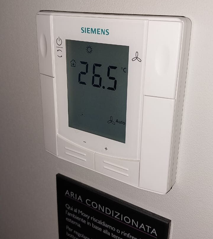 米兰利纳特机场 Moxy 酒店主图