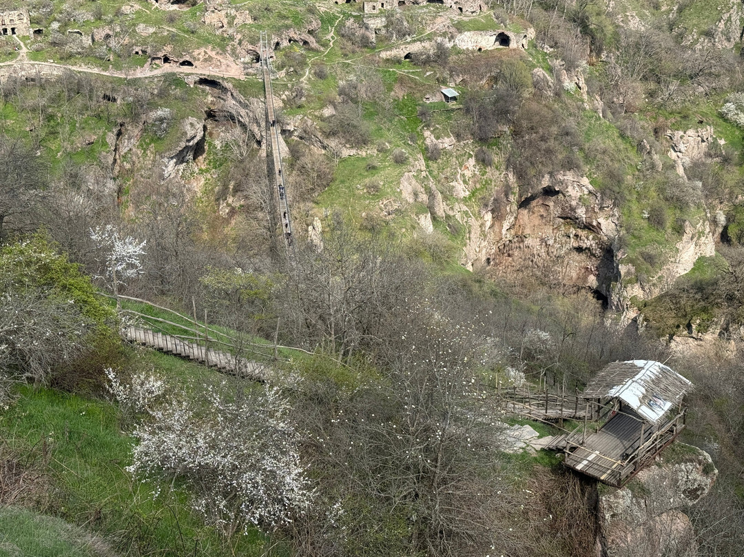 Khndzoresk Swinging Bridge-Syunik Province必去景点