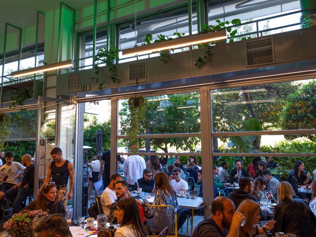 Koúl Athens