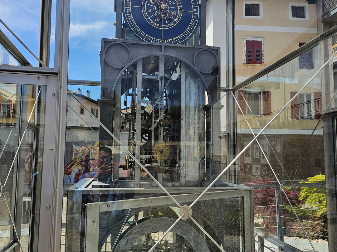 Orologio ad Acqua di Fondo-Fondo必去景点