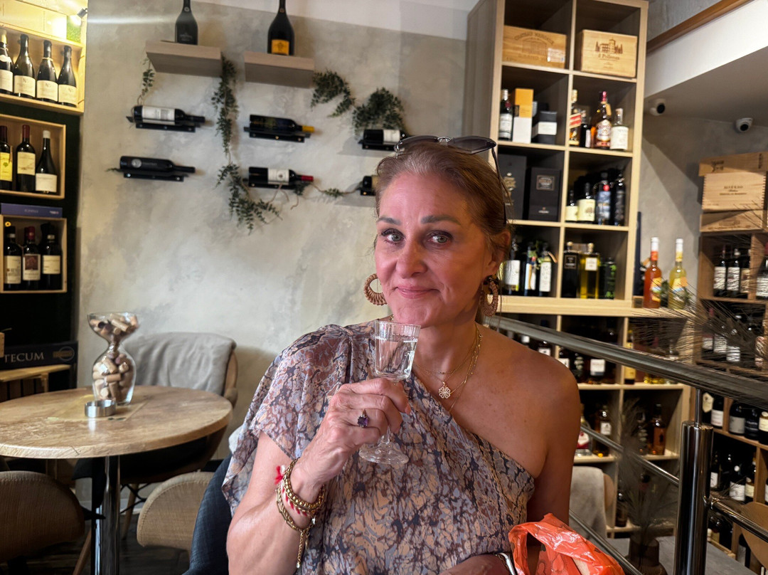 Wine Passage Bar&shop