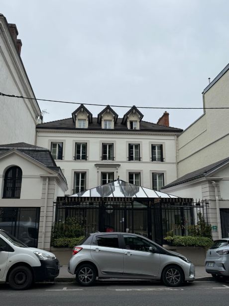 吉恩酩悦酒店-旅行者