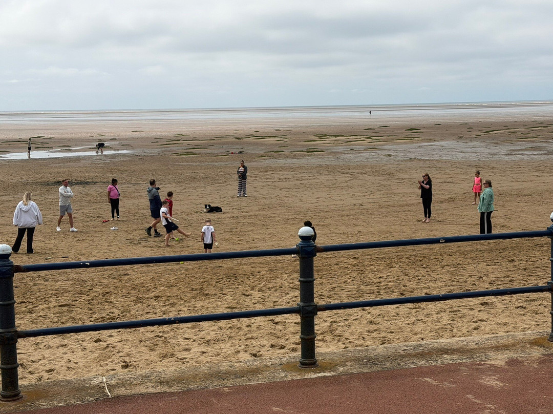 St Annes Beach huts-Lytham St Anne's必去景点
