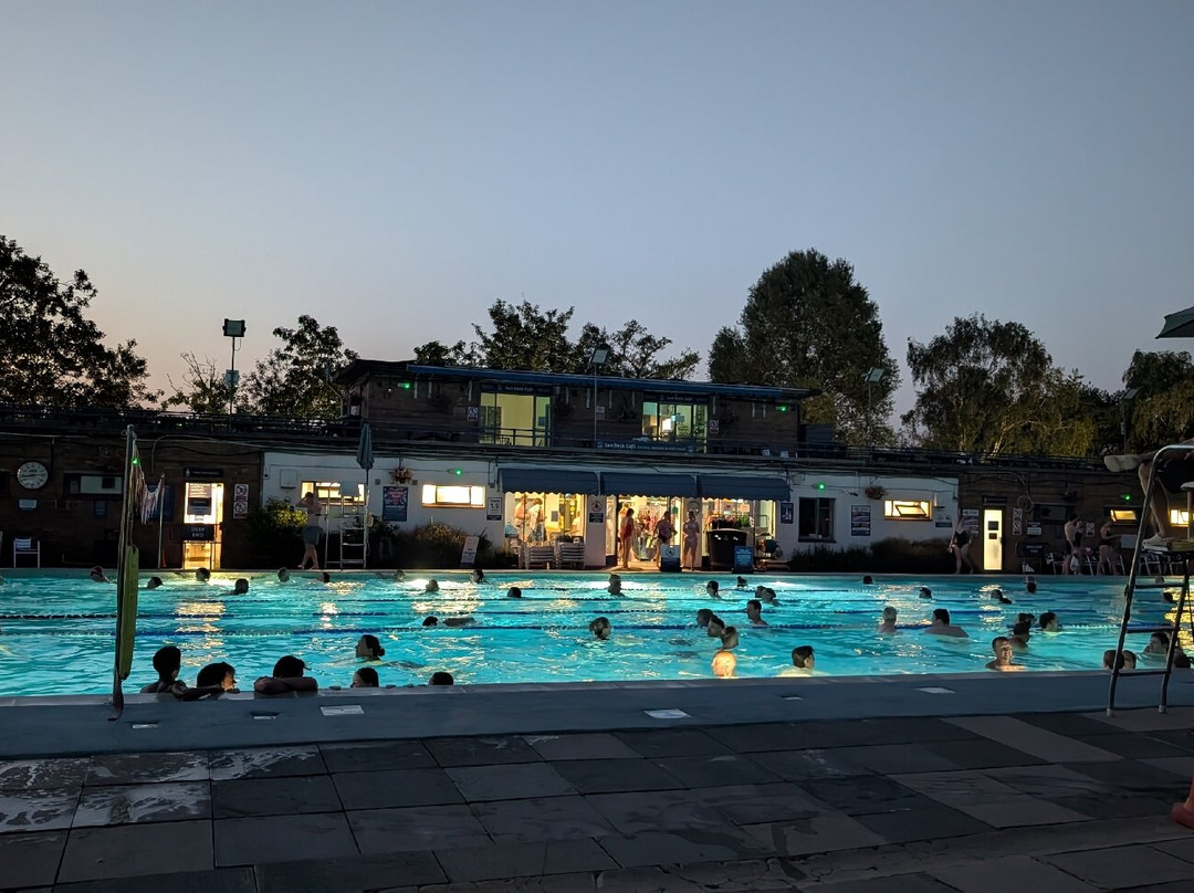 Hampton Pool-Hampton Hill必去景点