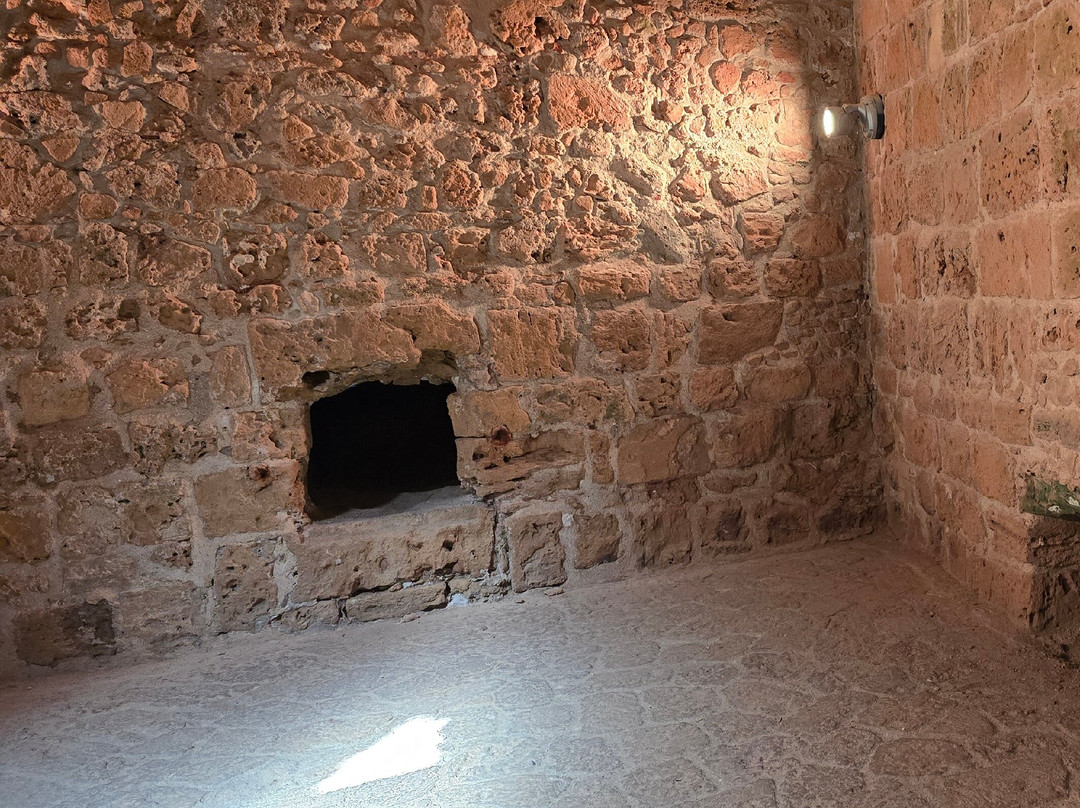 Paphos Harbour Castle-帕福斯必去景点