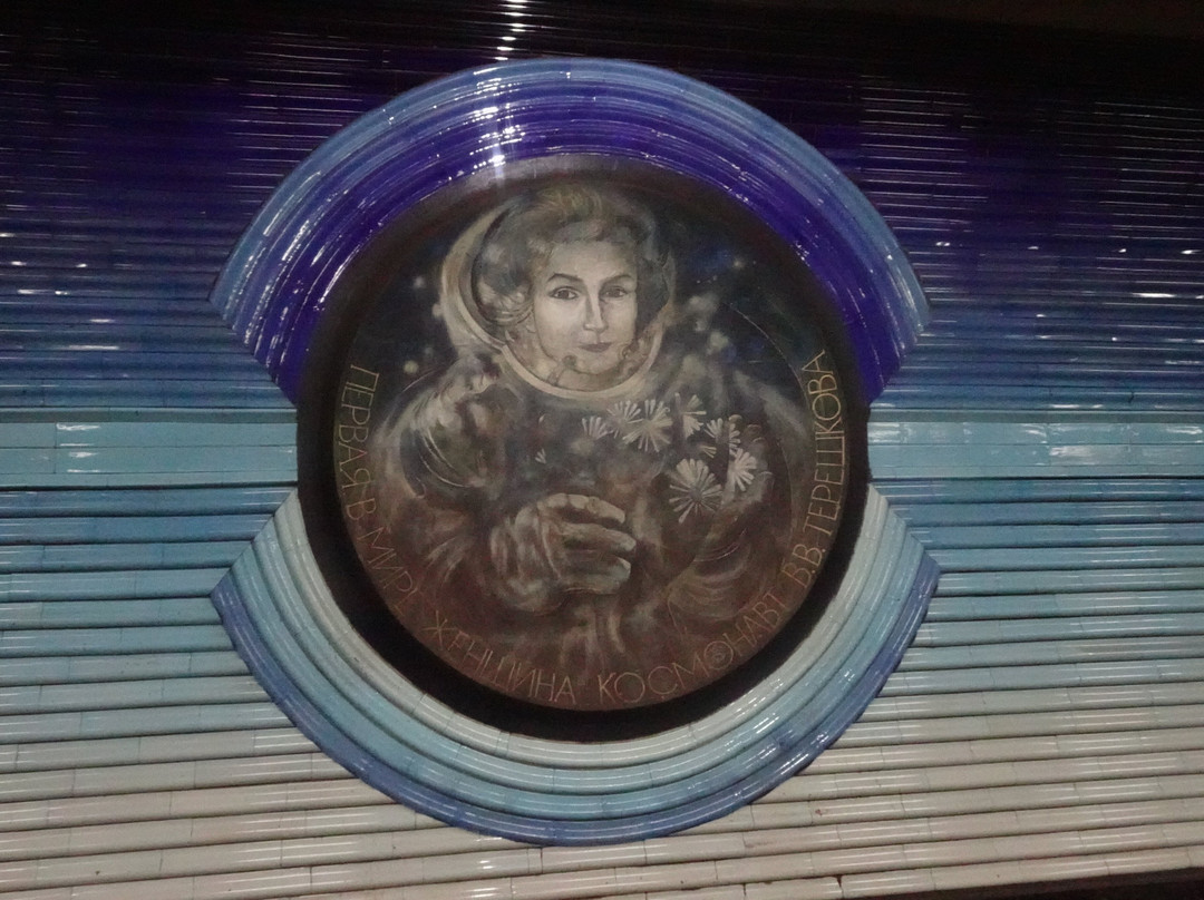 Tashkent Metro tour guide-塔什干必去景点