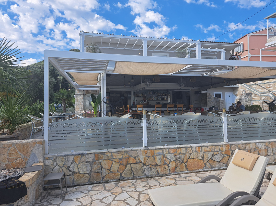 Loulass Village Aparthotel主图