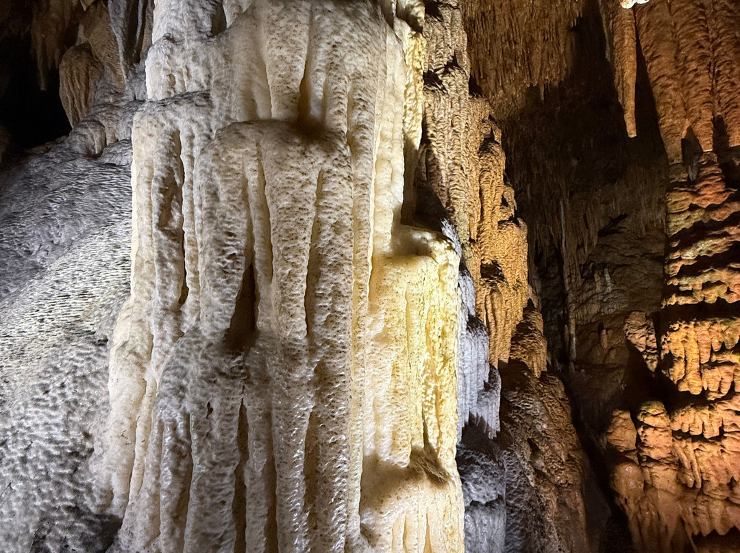 Luray Caverns-卢雷必去景点