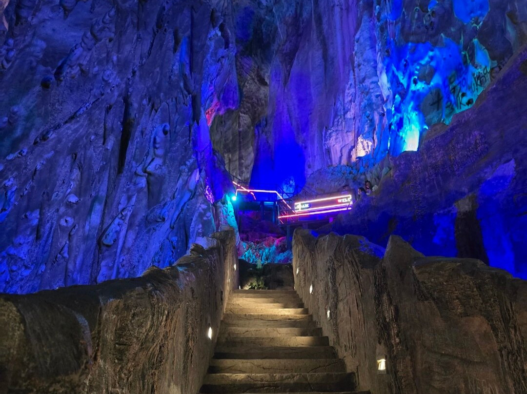 Ramayana Cave-黑风洞必去景点