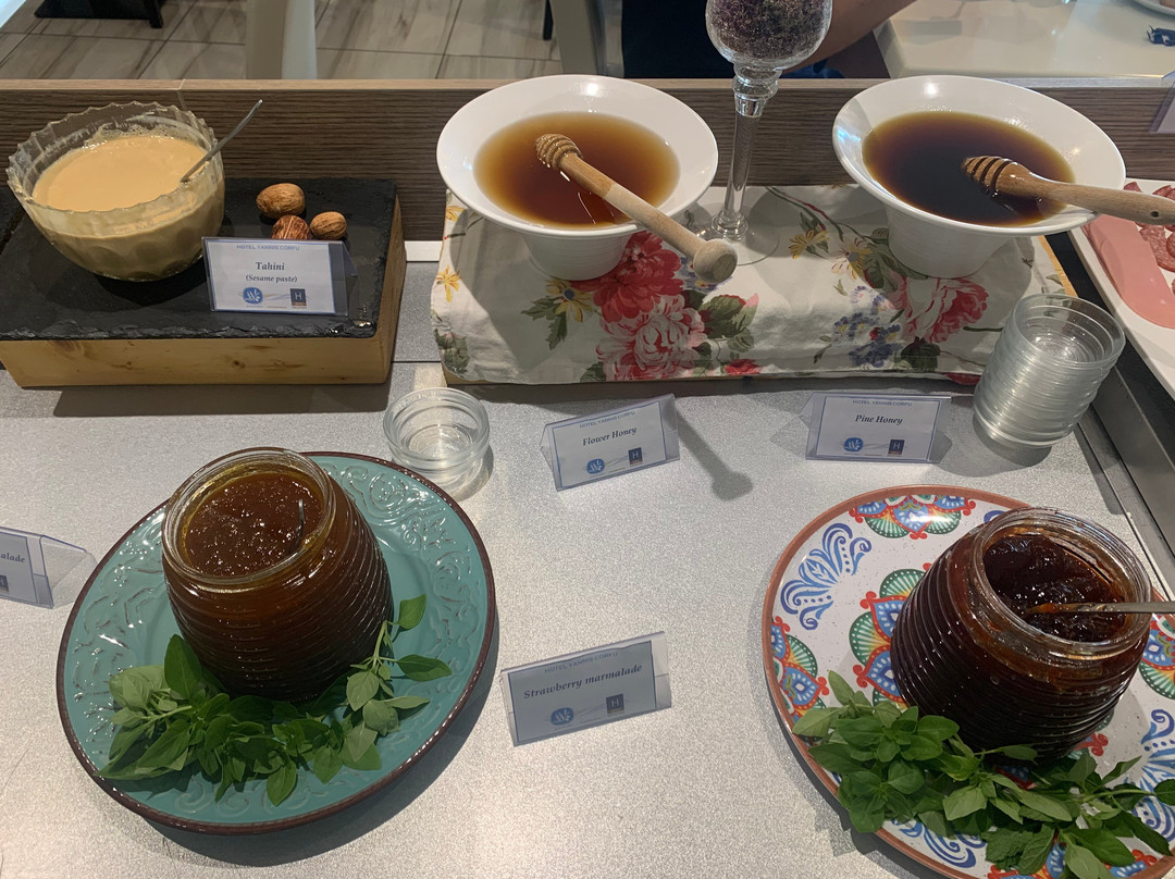 科孚雅尼丝酒店主图