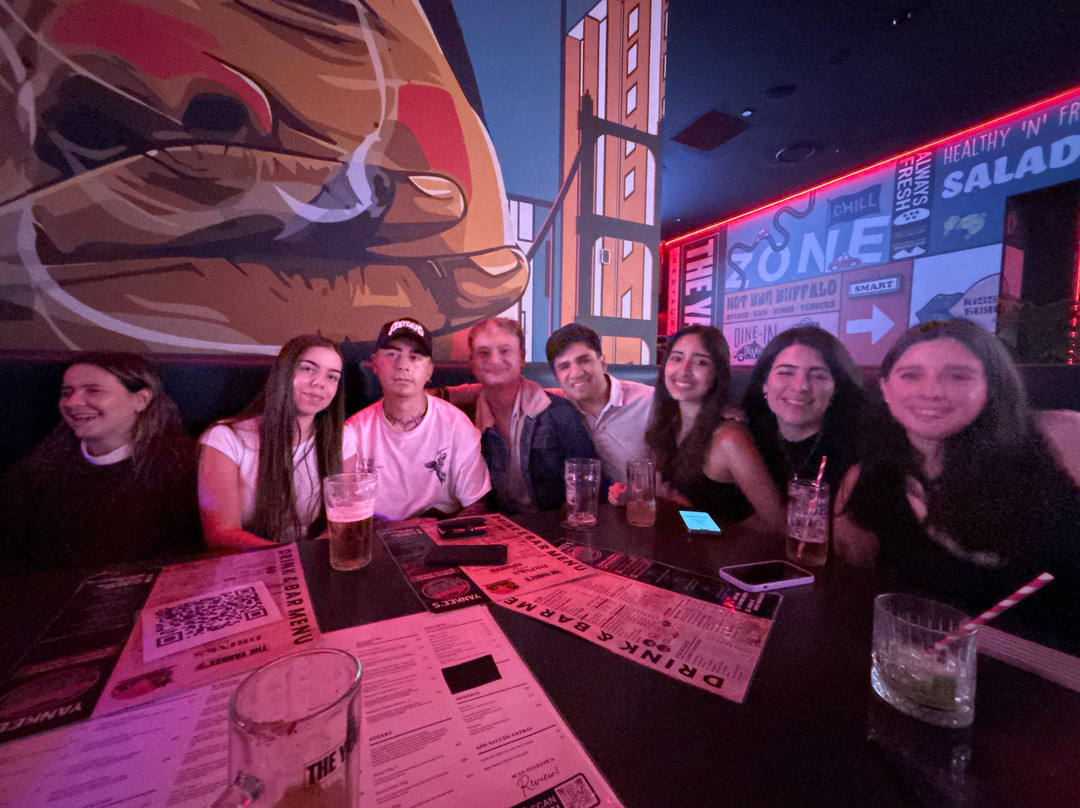 The Yankee's Restaurant & Bar