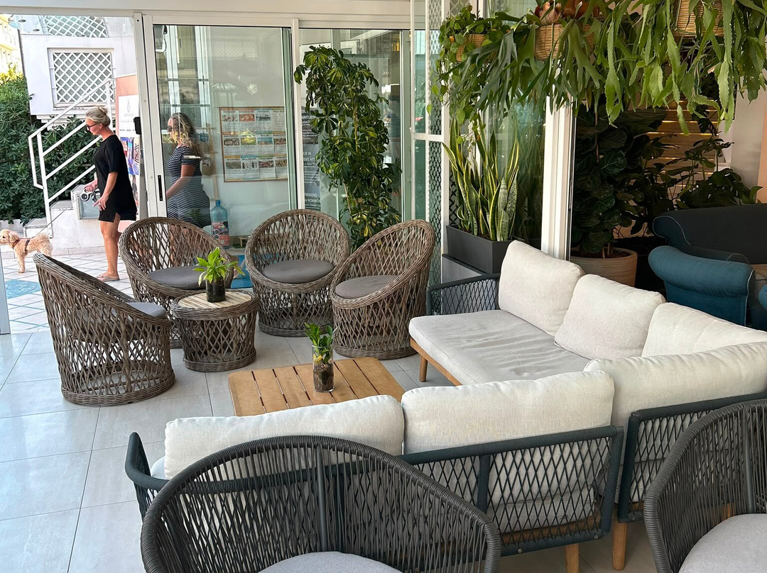 埃斯腾斯酒店主图