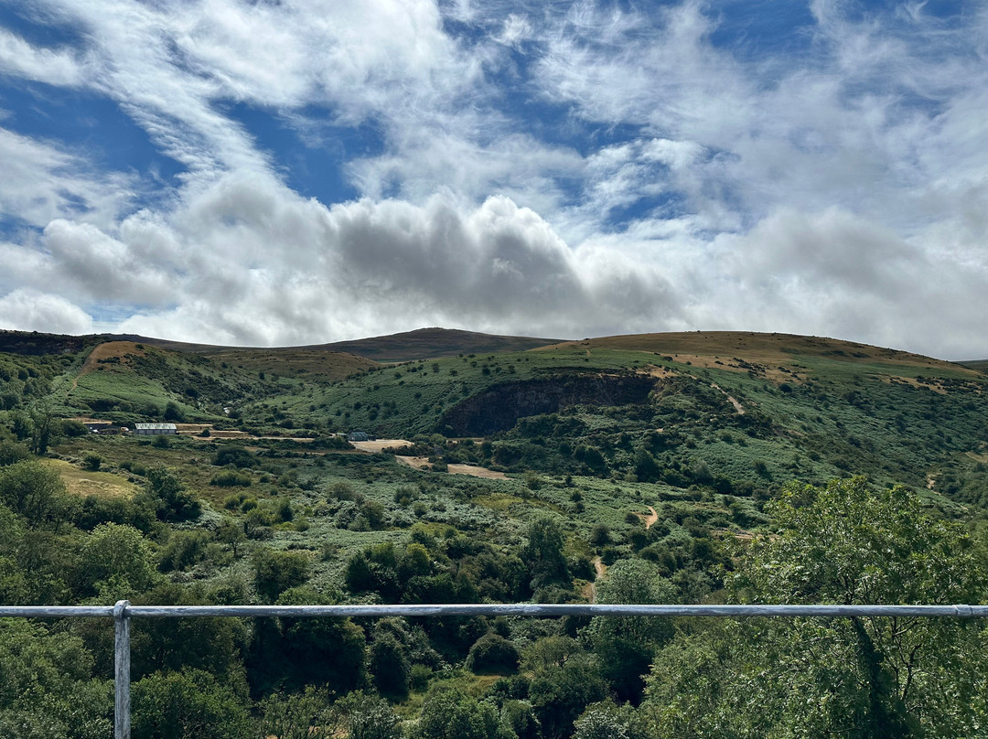 Meldon Viaduct-Graddon Cross必去景点