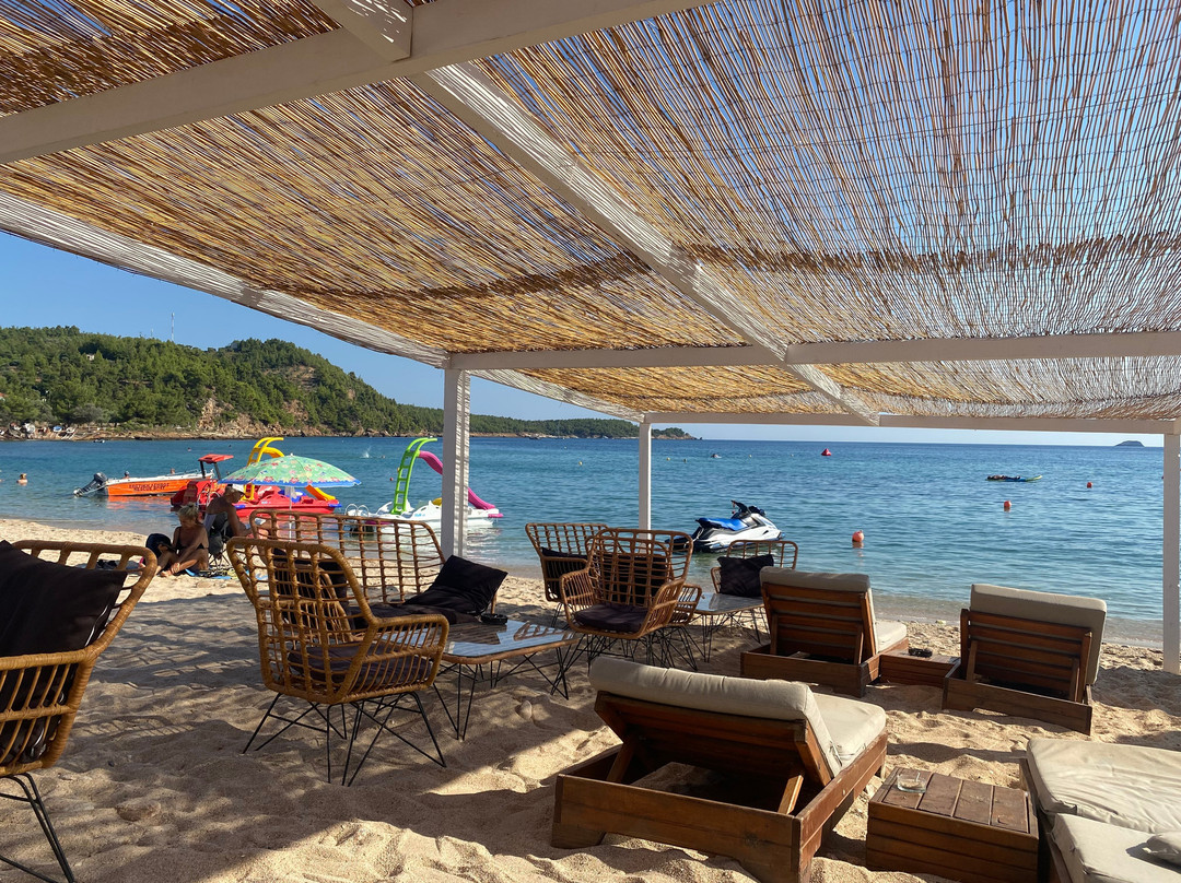 Marley Beach Lounge Bar-Potos必去景点