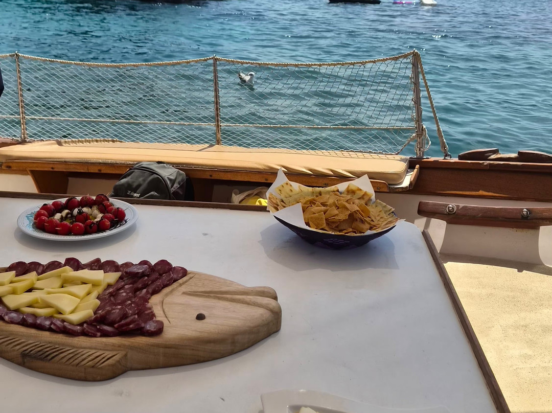 Veliero Dolce Vita-Maddalena Islands必去景点