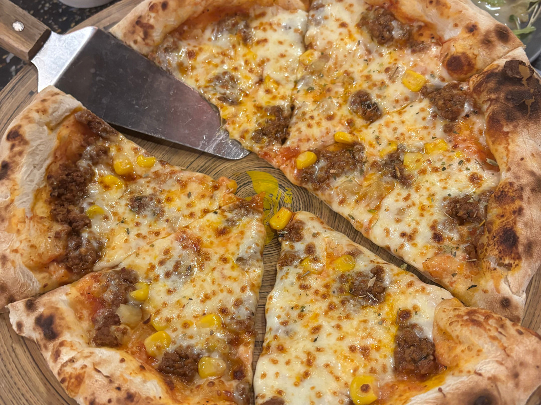 Pizza Sen Ninh Binh