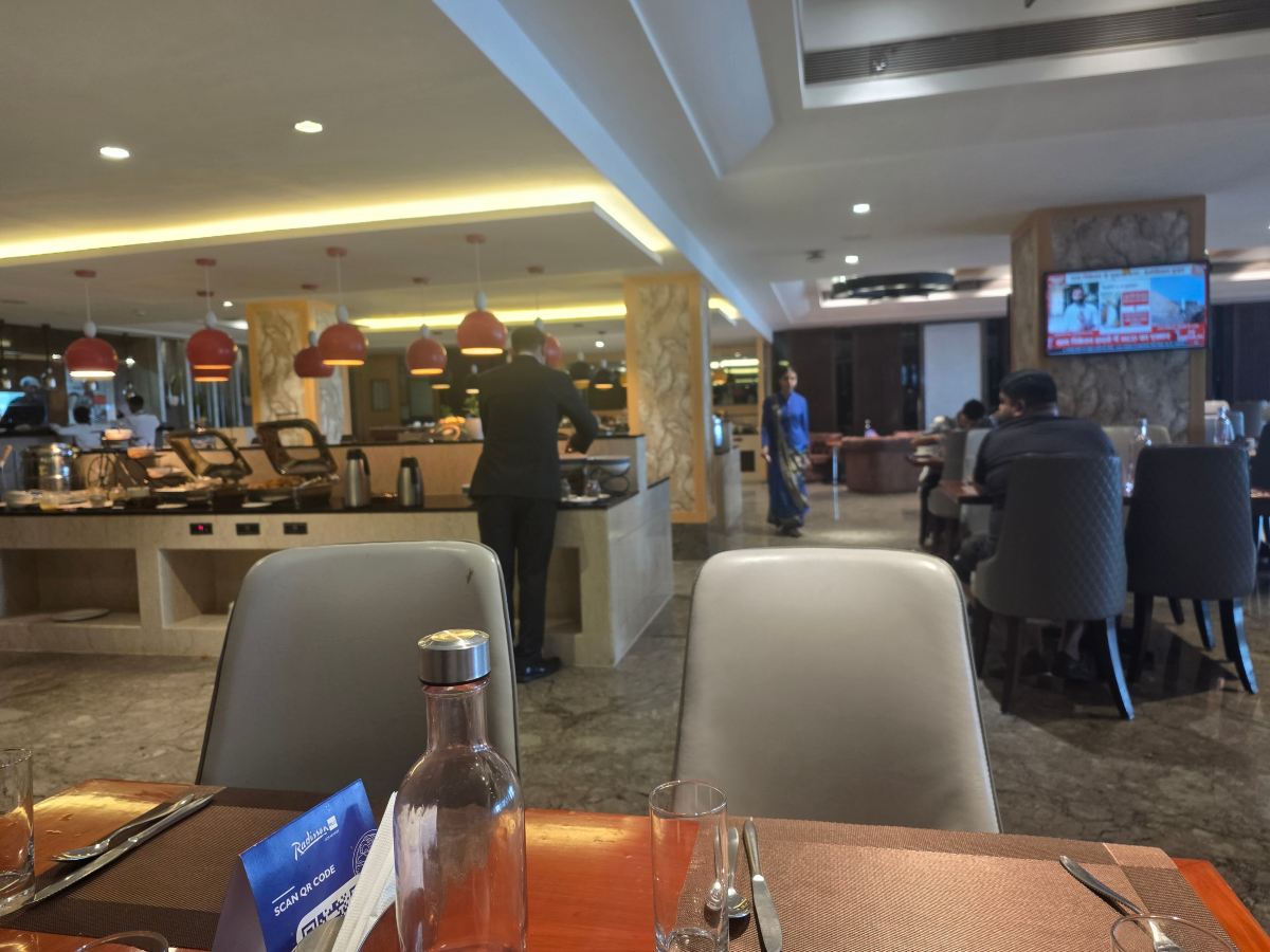 戈勒克布林丽笙酒店-旅行者