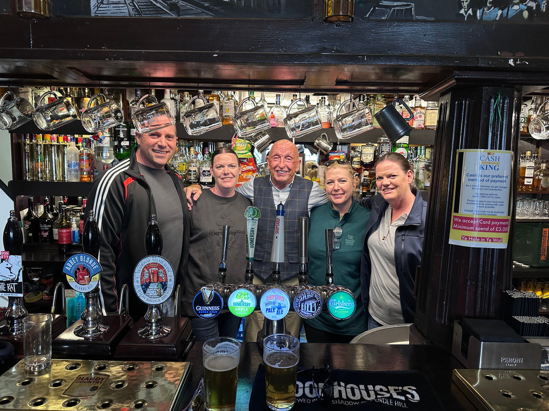 Ye Hole In Ye Wall Pub