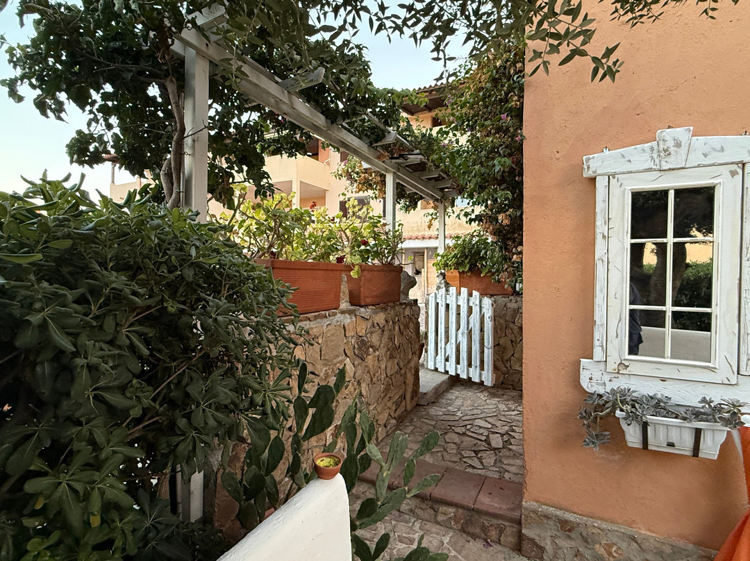 Baia De Bahas Apartments-Golfo di Marinella主图