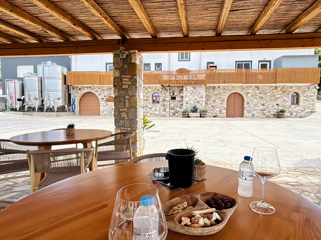 Petra Marinou Winery-Linopotis必去景点