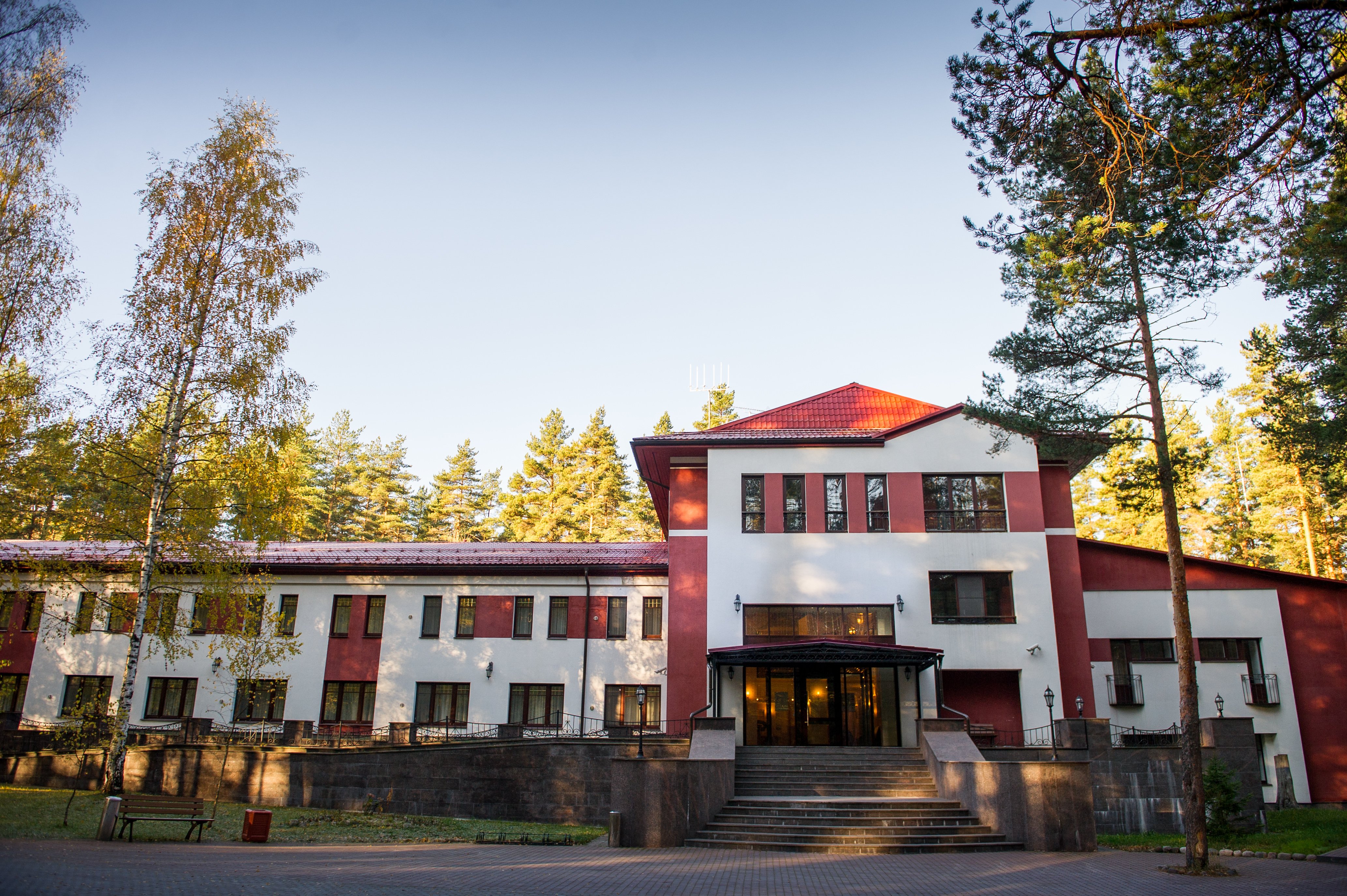 Dacha Country Club-官方