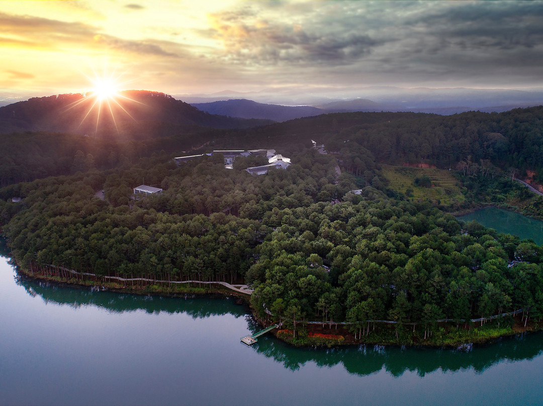 Thị Tran Nam Ban酒店住宿-特拉可塔酒店及度假村