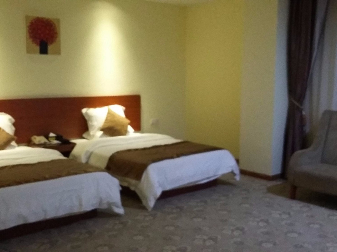 富域城大酒店主图