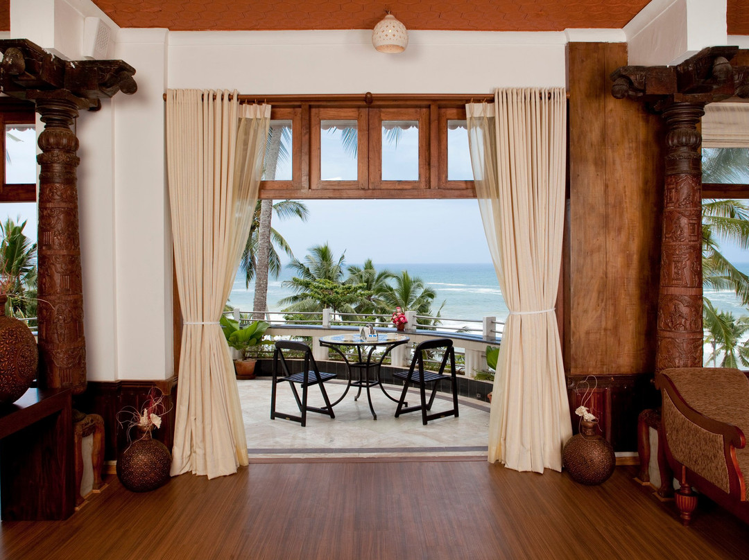 海龟海滩酒店主图