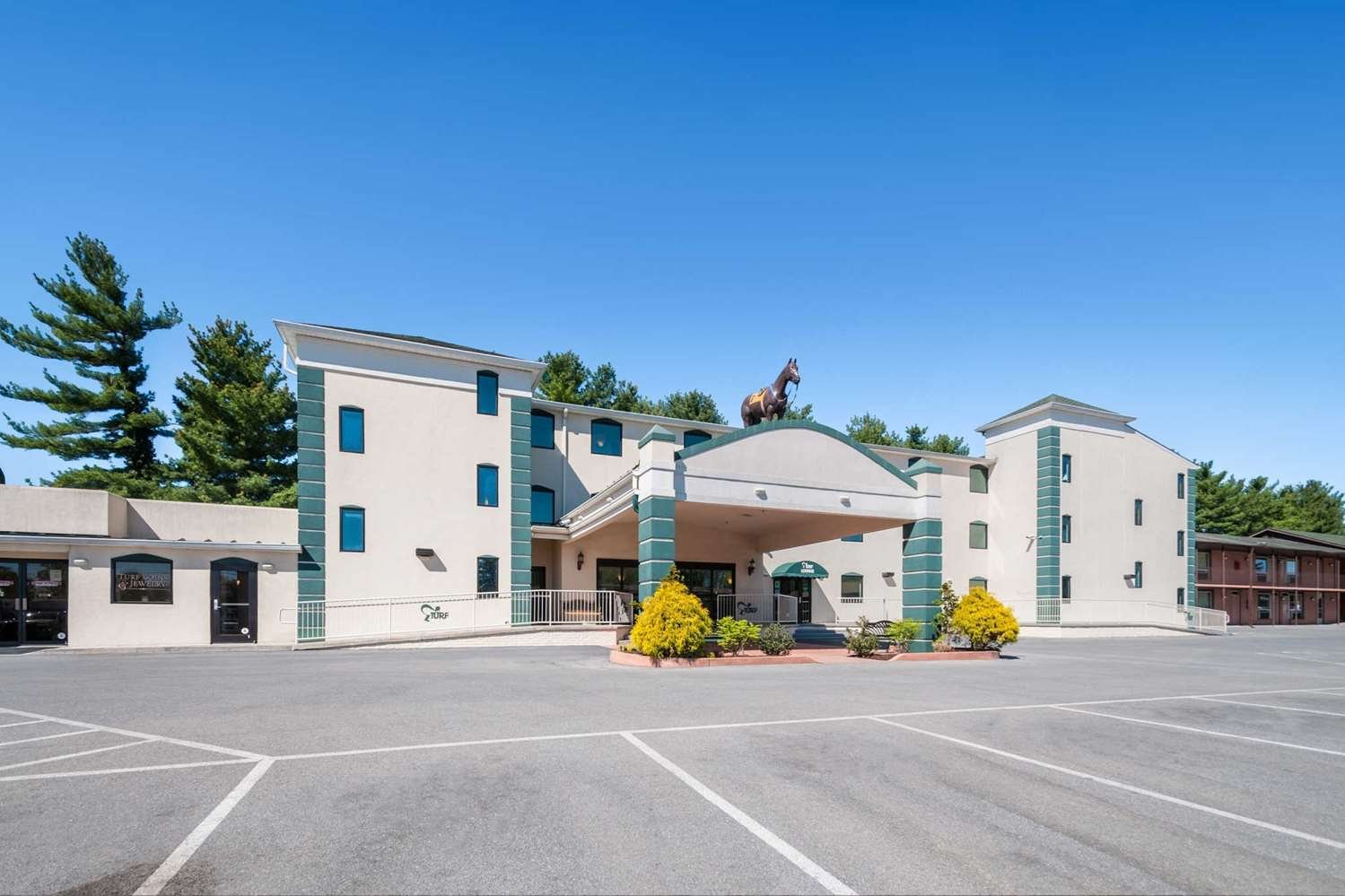 Rodeway Inn & Suites-官方