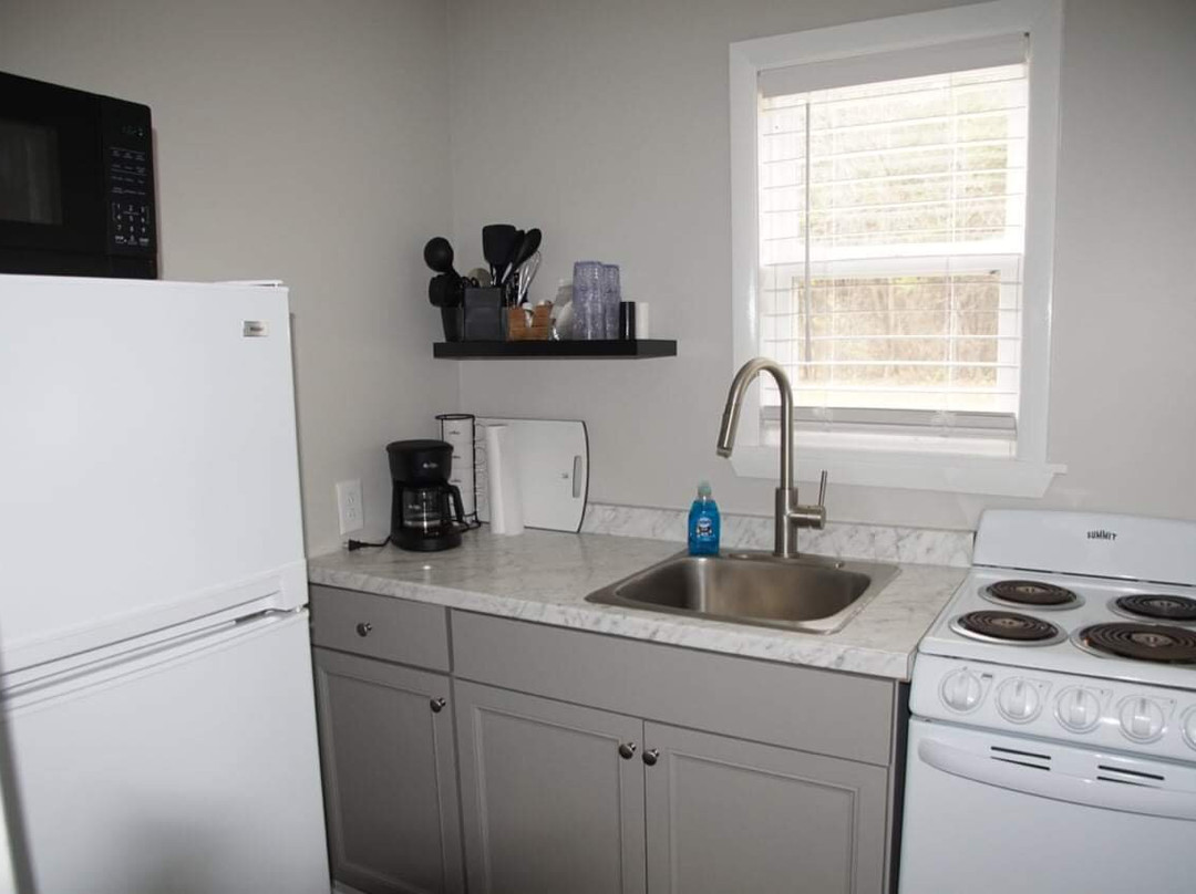 Shamrock Inn at the Adirondacks主图