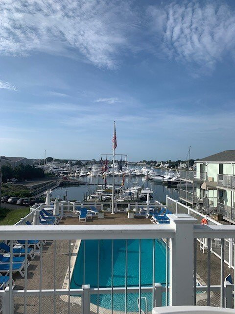 独特海滨安佳酒店主图