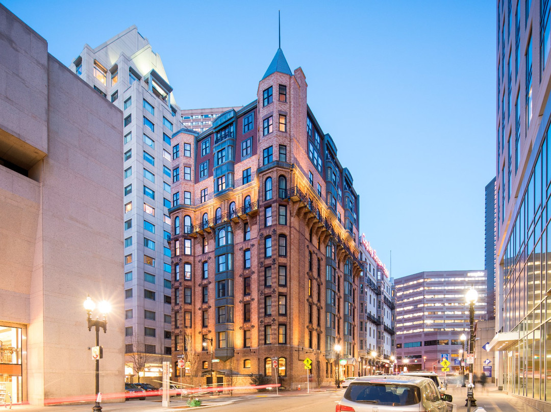 波士顿可普雷广场万怡酒店主图