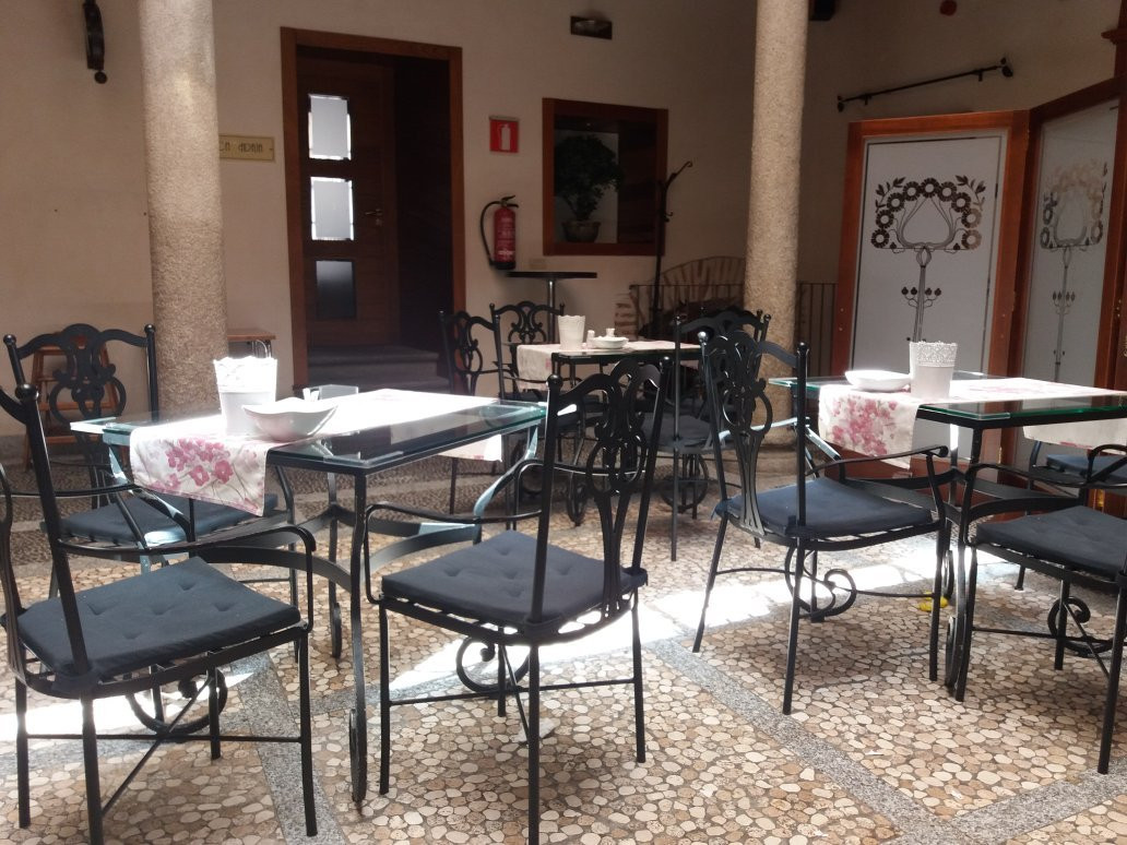 Posada Real Los Cinco Linajes主图