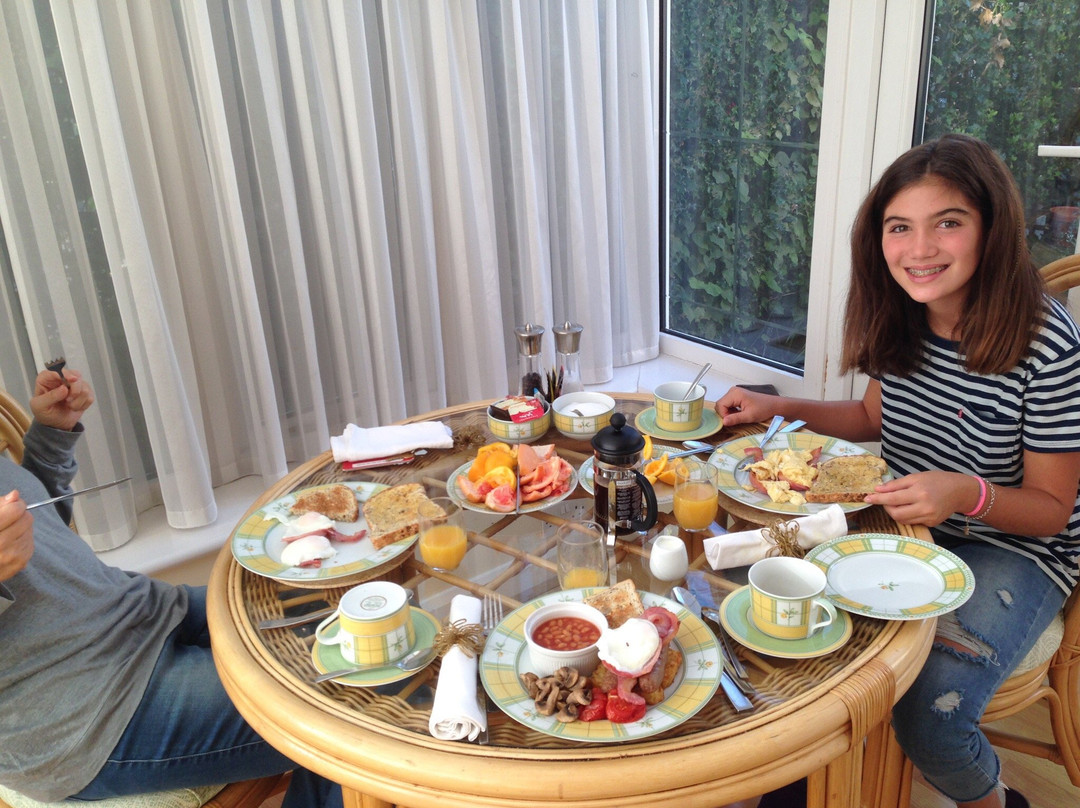 对角地宾馆主图