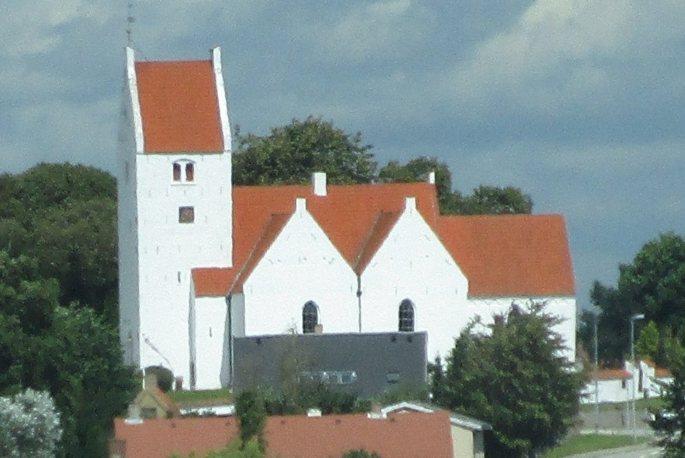 Ronnebaek Church景点图片