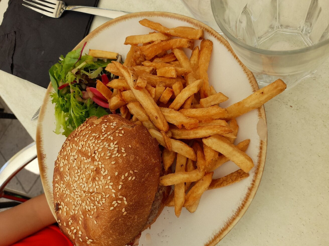 Le Cafe du Phare