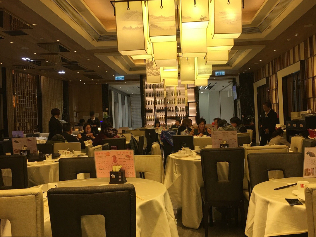 Diaoyuweng Roasted Goose And Seafood Restaurant