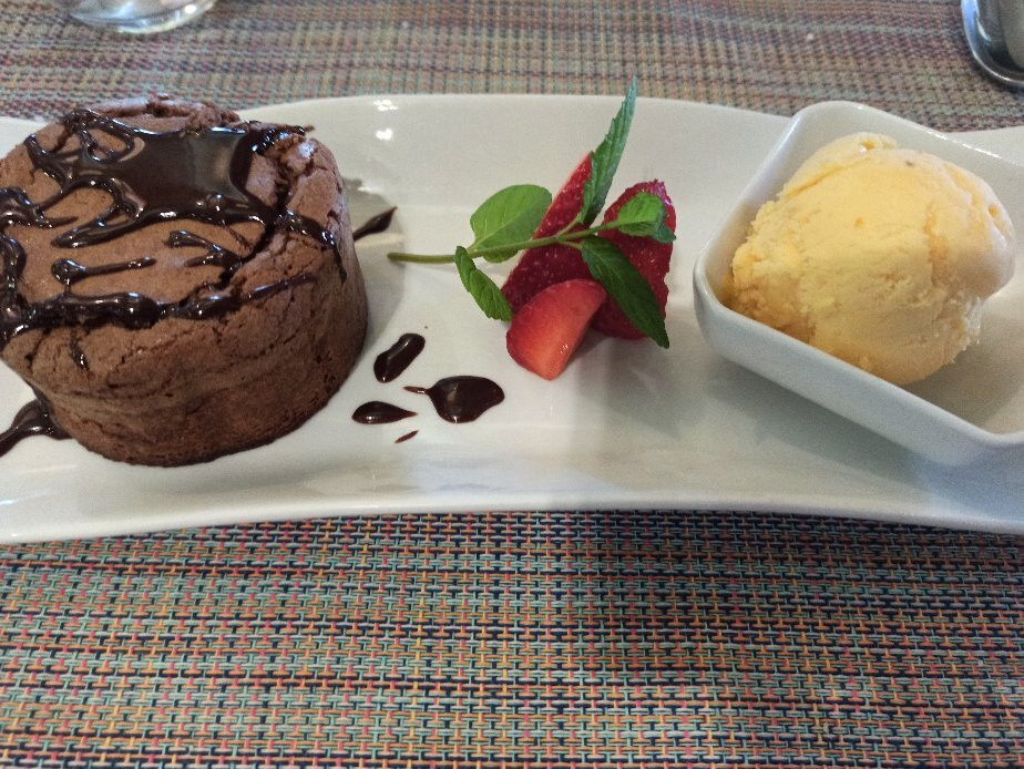 Hotel L'Estacio主图