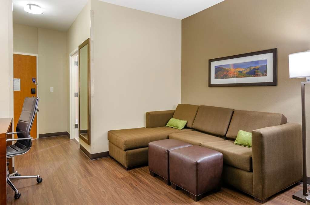 Comfort Suites Helena Airport主图