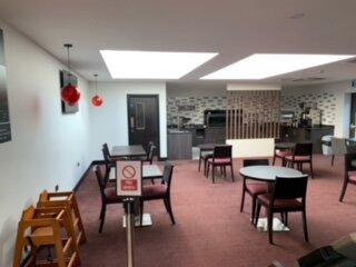 Ramada Bristol M5-餐饮