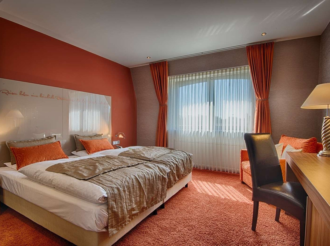 布劳恩酒店主图