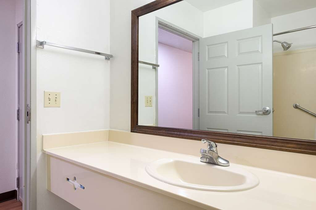 Motel 6 New Iberia, LA主图