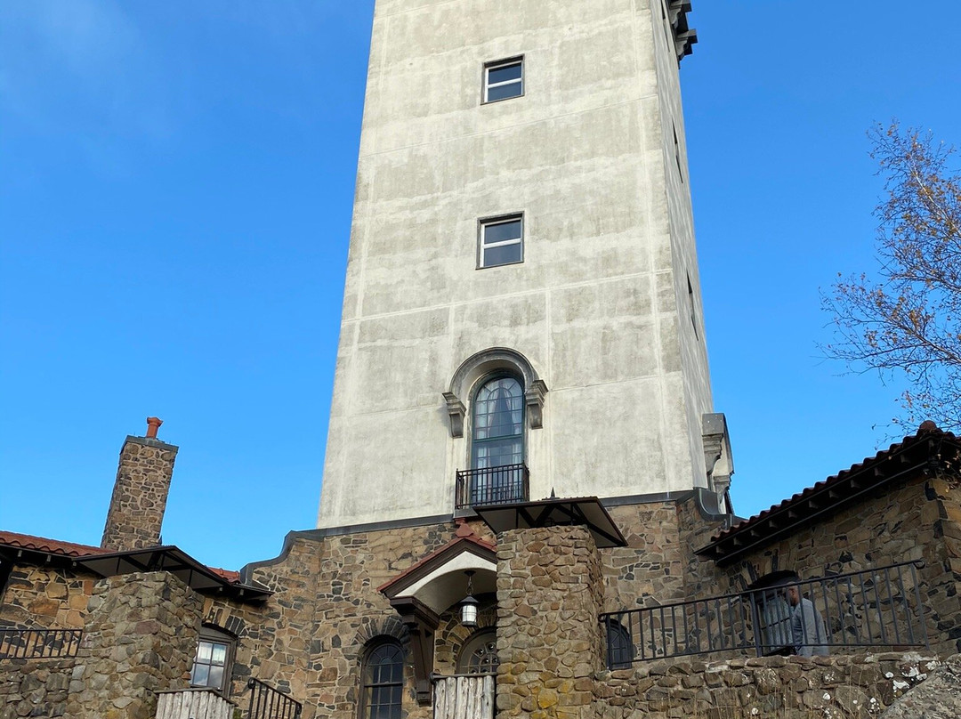 Talcott Mountain State Park-锡姆斯伯里必去景点