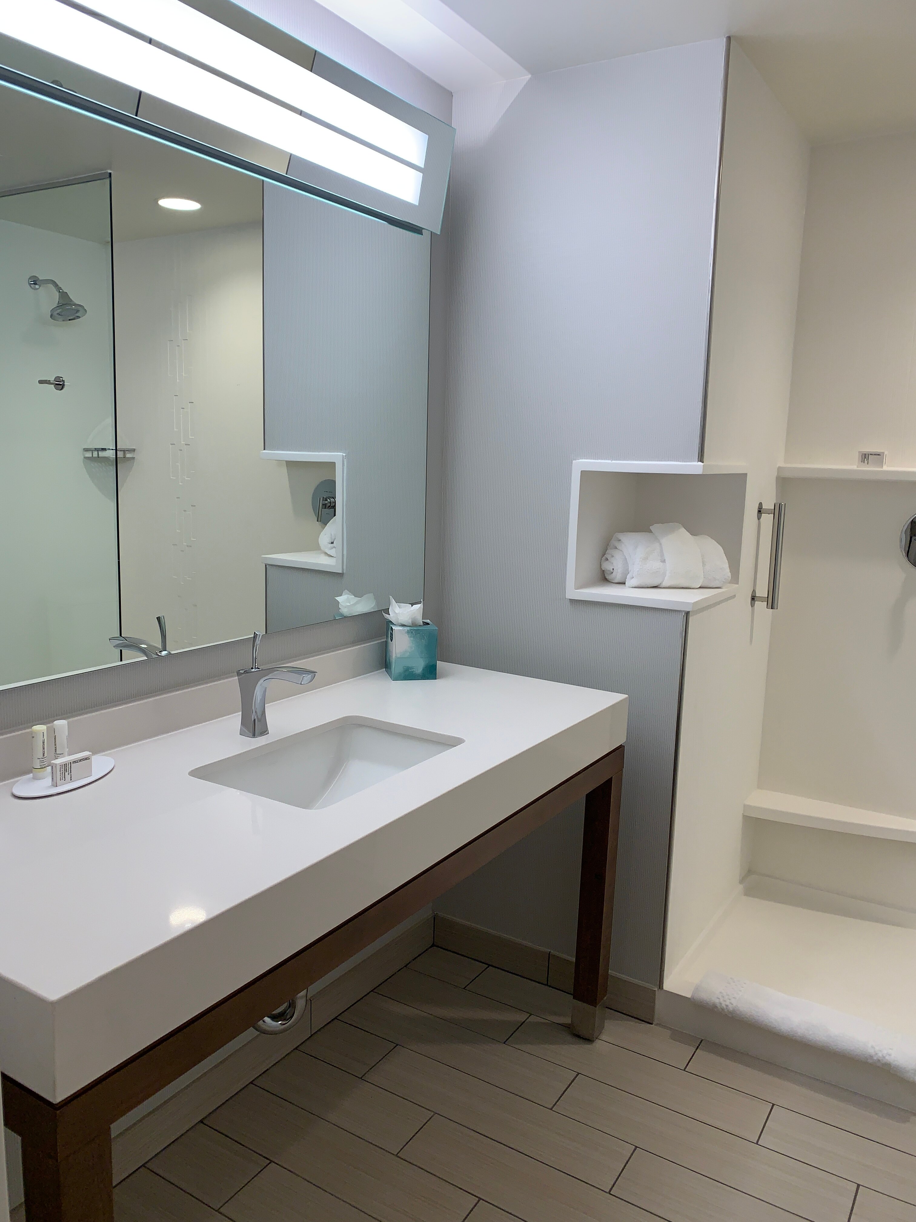 Courtyard by Marriott Thousand Oaks Agoura Hills-浴室