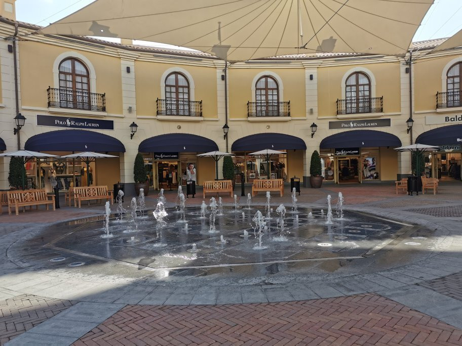 McArthurGlen Designer Outlet Málaga景点图片